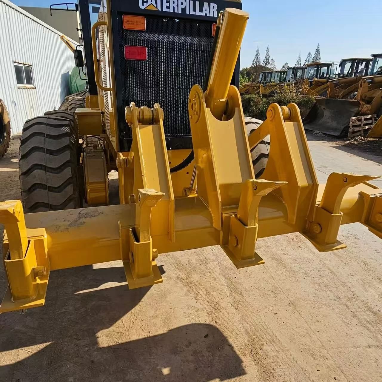 Used excavators, used bulldozers, used loaders, used construction equipment, used construction machinery, used excavation equipment, used forklifts, used crawler bulldozers, used wheel loaders