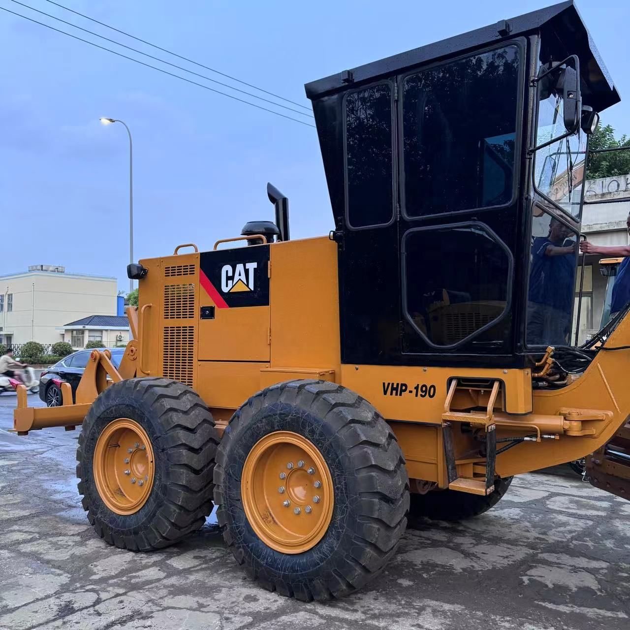 Used excavators, used bulldozers, used loaders, used construction equipment, used construction machinery, used excavation equipment, used forklifts, used crawler bulldozers, used wheel loaders