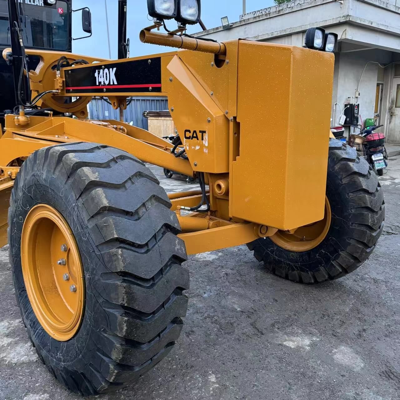 Used excavators, used bulldozers, used loaders, used construction equipment, used construction machinery, used excavation equipment, used forklifts, used crawler bulldozers, used wheel loaders