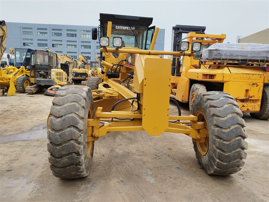 Used excavators, used bulldozers, used loaders, used construction equipment, used construction machinery, used excavation equipment, used forklifts, used crawler bulldozers, used wheel loaders
