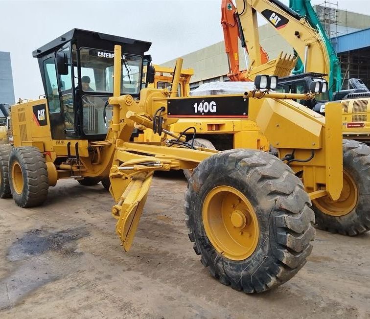 Used excavators, used bulldozers, used loaders, used construction equipment, used construction machinery, used excavation equipment, used forklifts, used crawler bulldozers, used wheel loaders