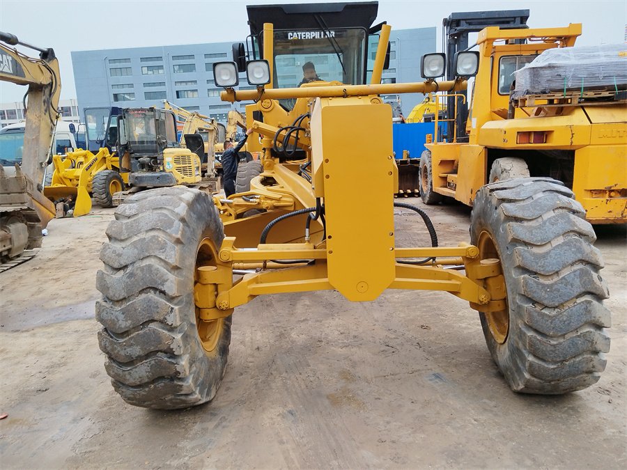 Used excavators, used bulldozers, used loaders, used construction equipment, used construction machinery, used excavation equipment, used forklifts, used crawler bulldozers, used wheel loaders