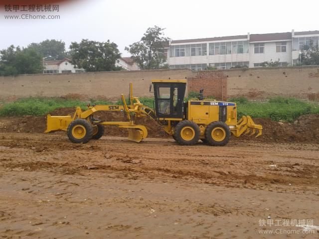 Used excavators, used bulldozers, used loaders, used construction equipment, used construction machinery, used excavation equipment, used forklifts, used crawler bulldozers, used wheel loaders