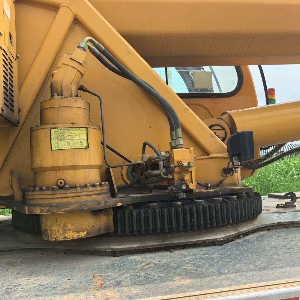Large Lifting Radius Qy25K5-I 25t Used Boom Truck Crane for Shipbuilding-huaiyun machinery