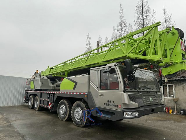Zoomlion 50ton 55ton Used Crane Zoomlion Ztc550r Ztc550V Truck Crane-huaiyun machinery