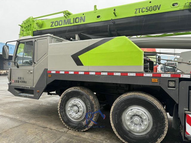 Used excavators, used bulldozers, used loaders, used construction equipment, used construction machinery, used excavation equipment, used forklifts, used crawler bulldozers, used wheel loaders