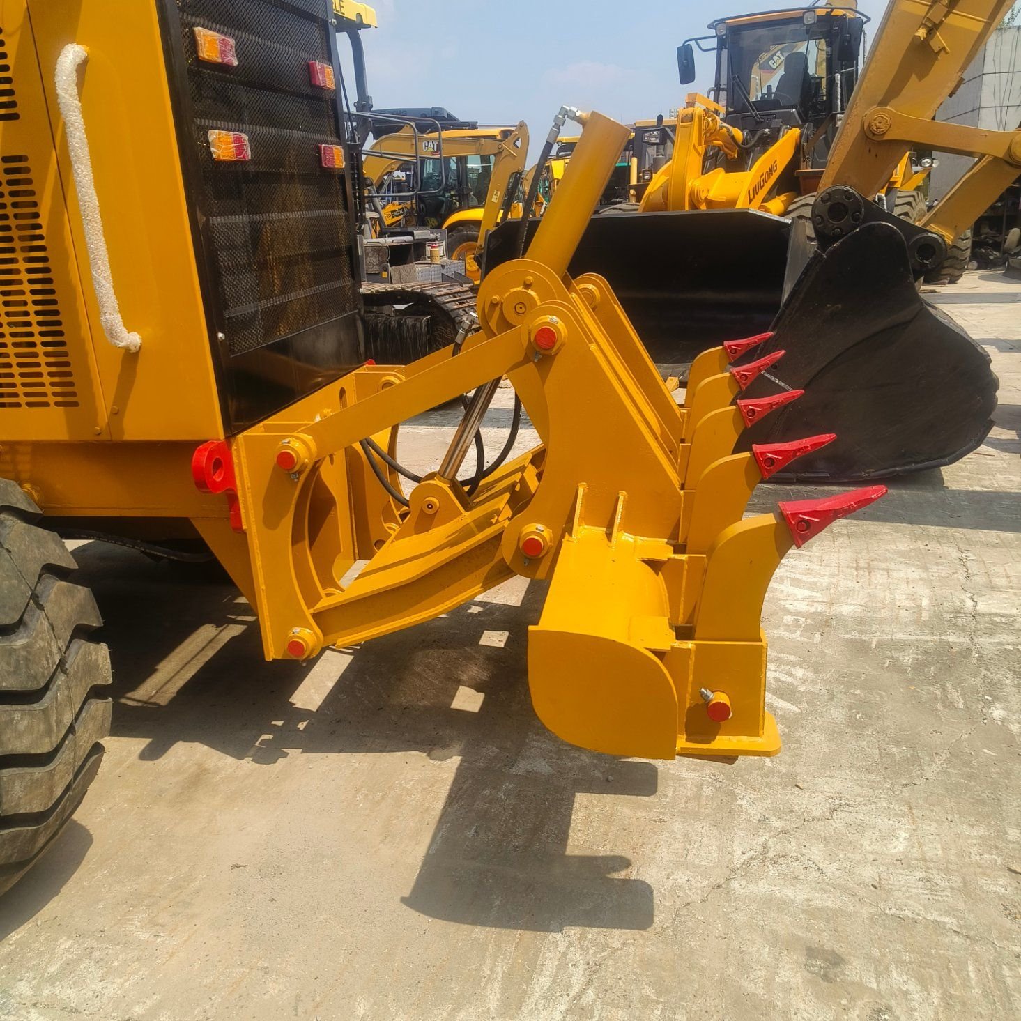 Used excavators, used bulldozers, used loaders, used construction equipment, used construction machinery, used excavation equipment, used forklifts, used crawler bulldozers, used wheel loaders