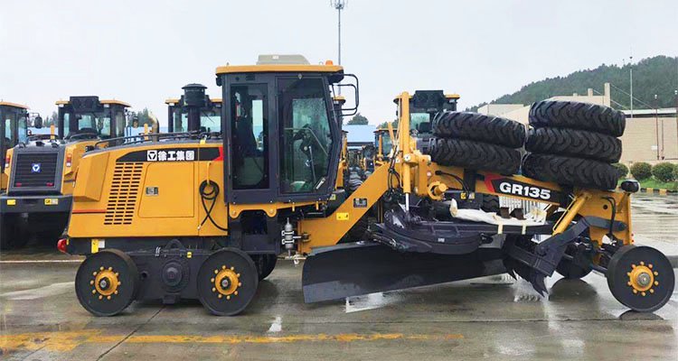 Used excavators, used bulldozers, used loaders, used construction equipment, used construction machinery, used excavation equipment, used forklifts, used crawler bulldozers, used wheel loaders
