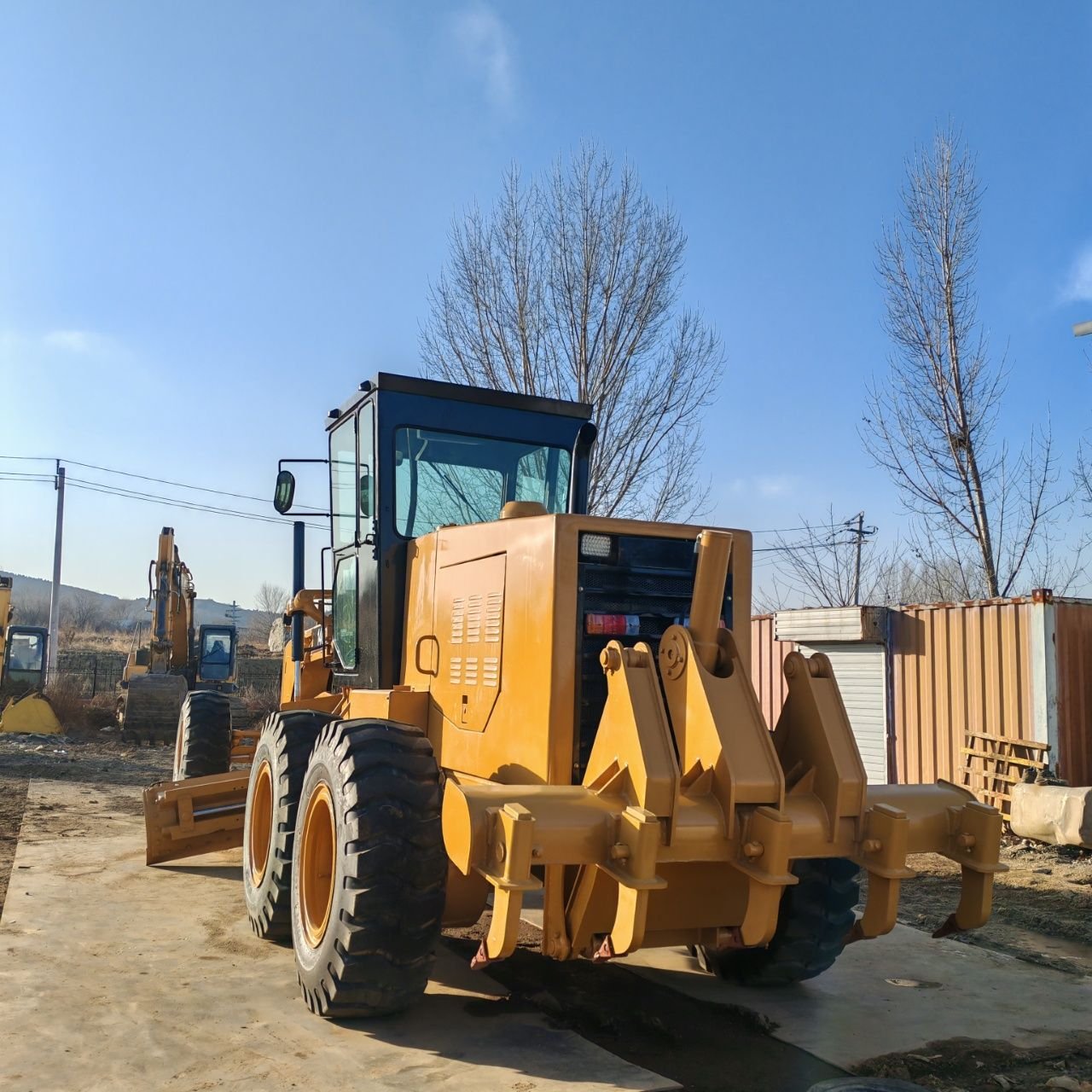 Used excavators, used bulldozers, used loaders, used construction equipment, used construction machinery, used excavation equipment, used forklifts, used crawler bulldozers, used wheel loaders