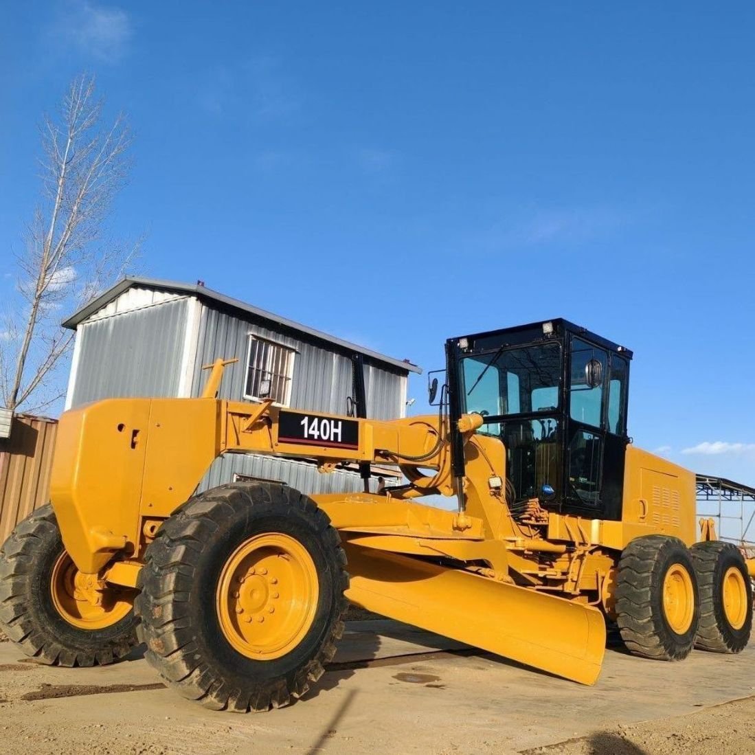 Used excavators, used bulldozers, used loaders, used construction equipment, used construction machinery, used excavation equipment, used forklifts, used crawler bulldozers, used wheel loaders