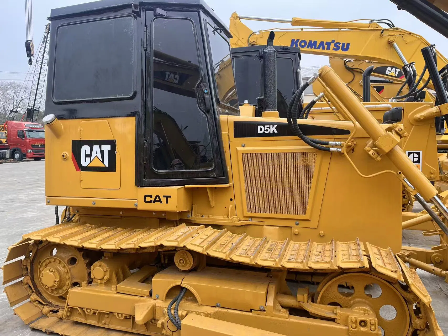 Used excavators, used bulldozers, used loaders, used construction equipment, used construction machinery, used excavation equipment, used forklifts, used crawler bulldozers, used wheel loaders