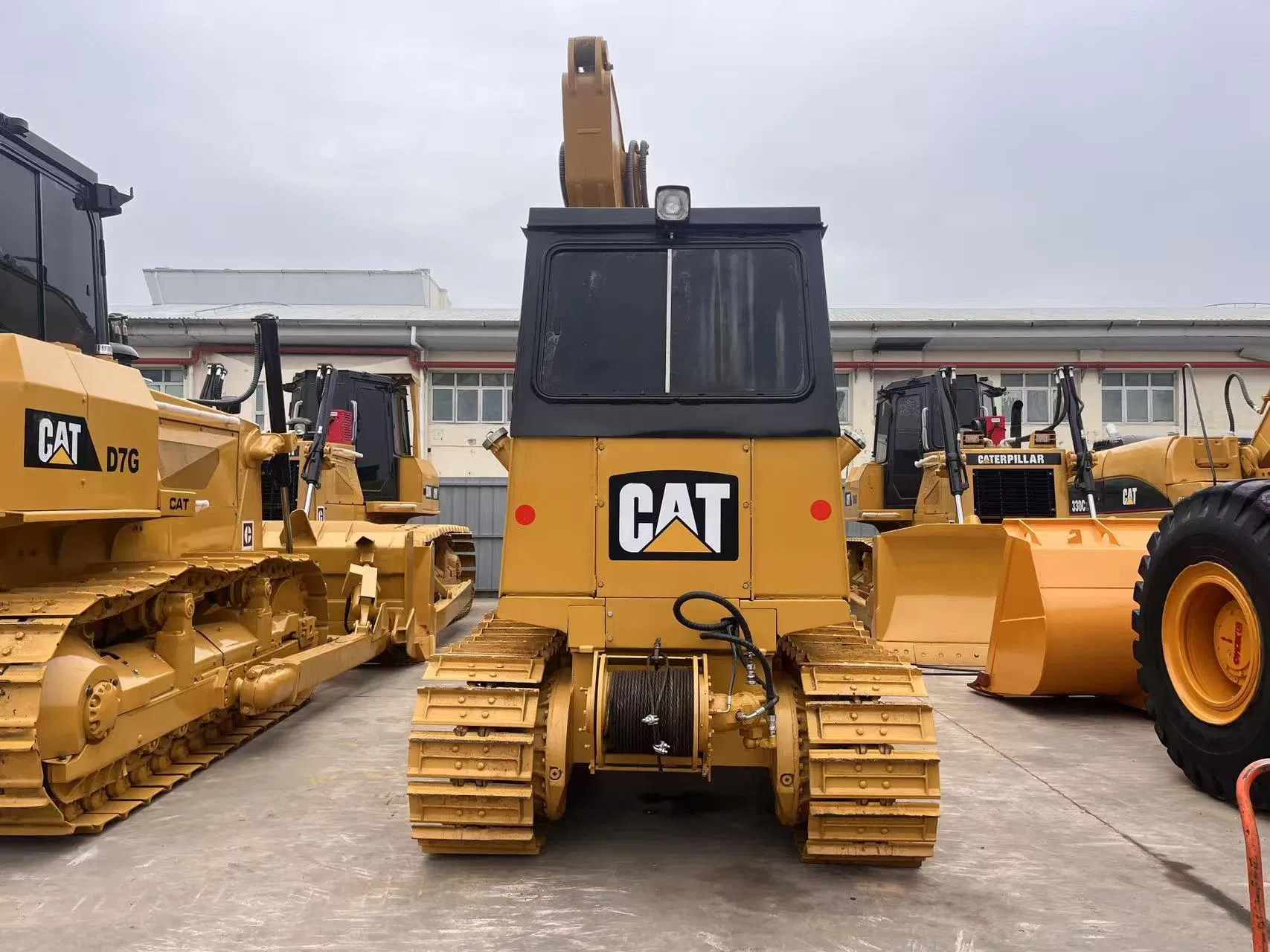 Used excavators, used bulldozers, used loaders, used construction equipment, used construction machinery, used excavation equipment, used forklifts, used crawler bulldozers, used wheel loaders