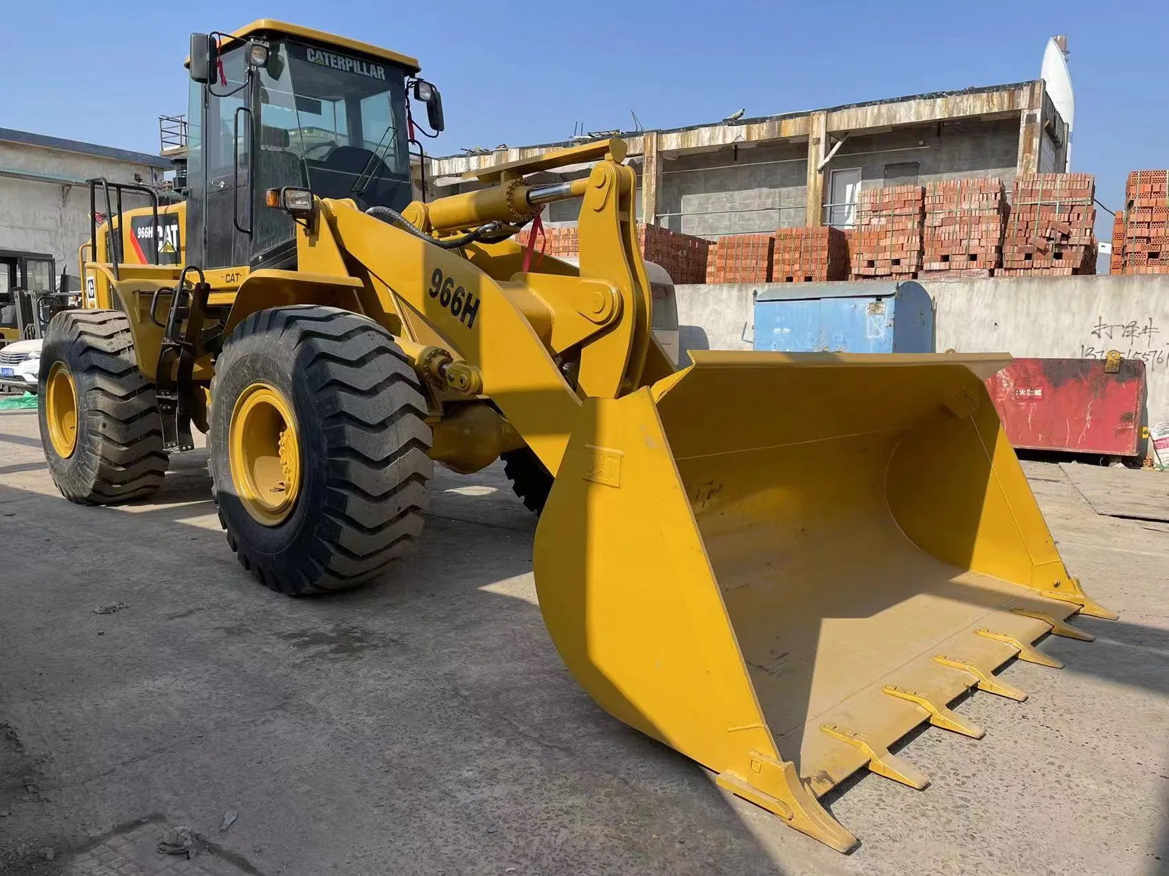 Used excavators, used bulldozers, used loaders, used construction equipment, used construction machinery, used excavation equipment, used forklifts, used crawler bulldozers, used wheel loaders