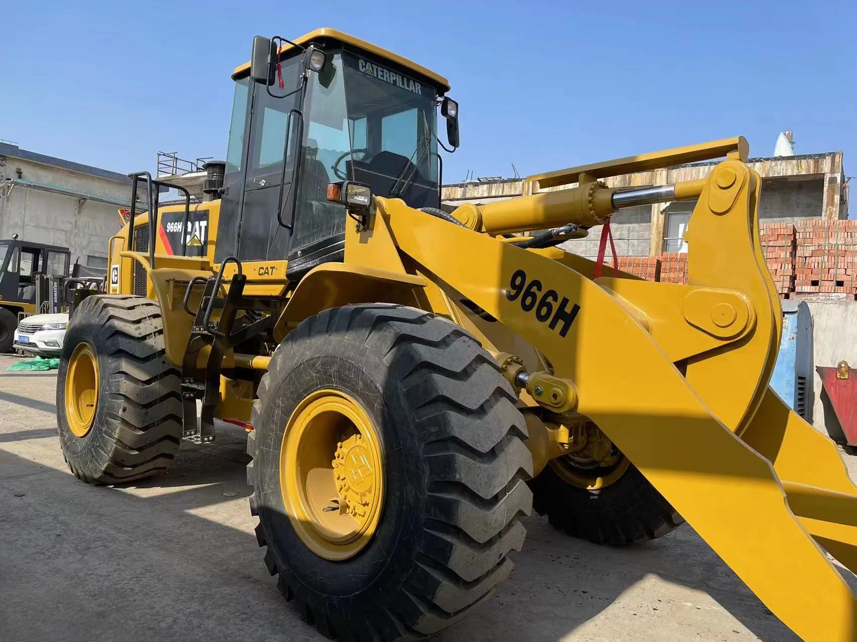 Used excavators, used bulldozers, used loaders, used construction equipment, used construction machinery, used excavation equipment, used forklifts, used crawler bulldozers, used wheel loaders