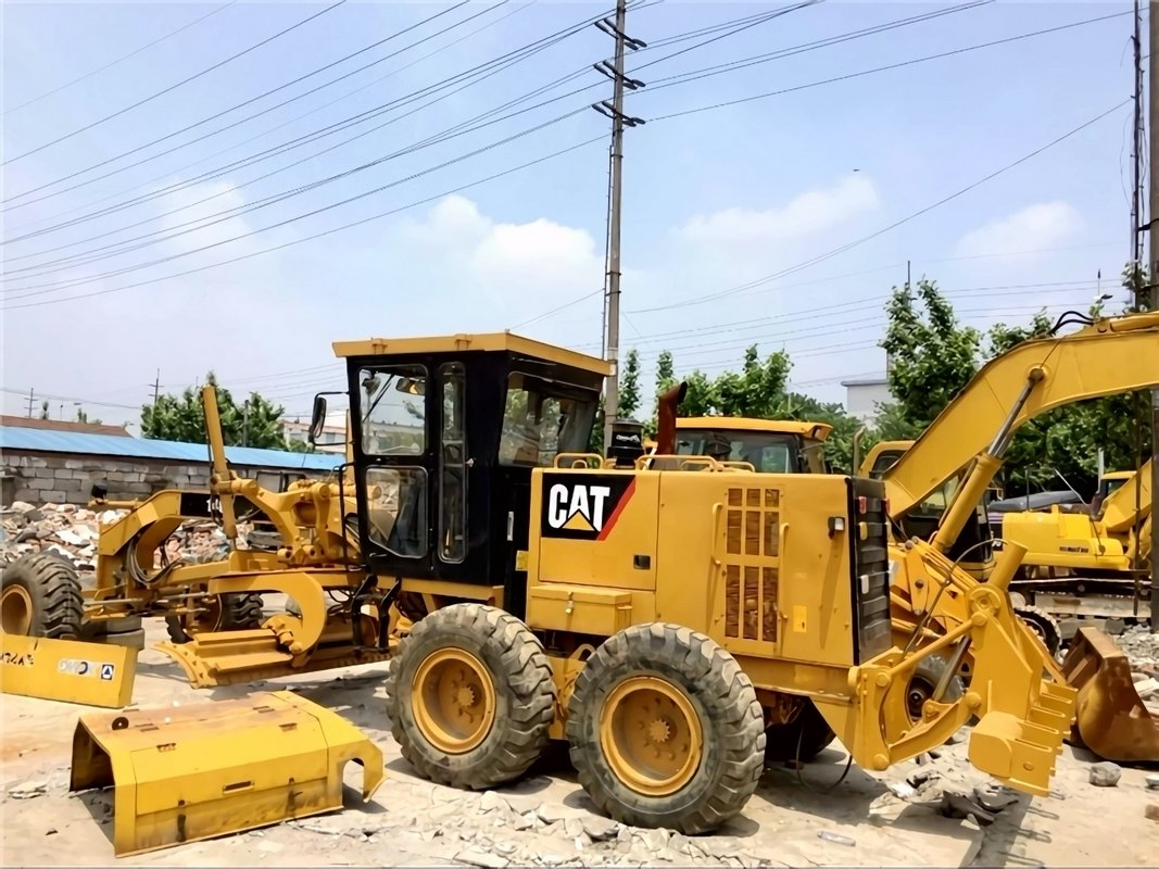 Used excavators, used bulldozers, used loaders, used construction equipment, used construction machinery, used excavation equipment, used forklifts, used crawler bulldozers, used wheel loaders