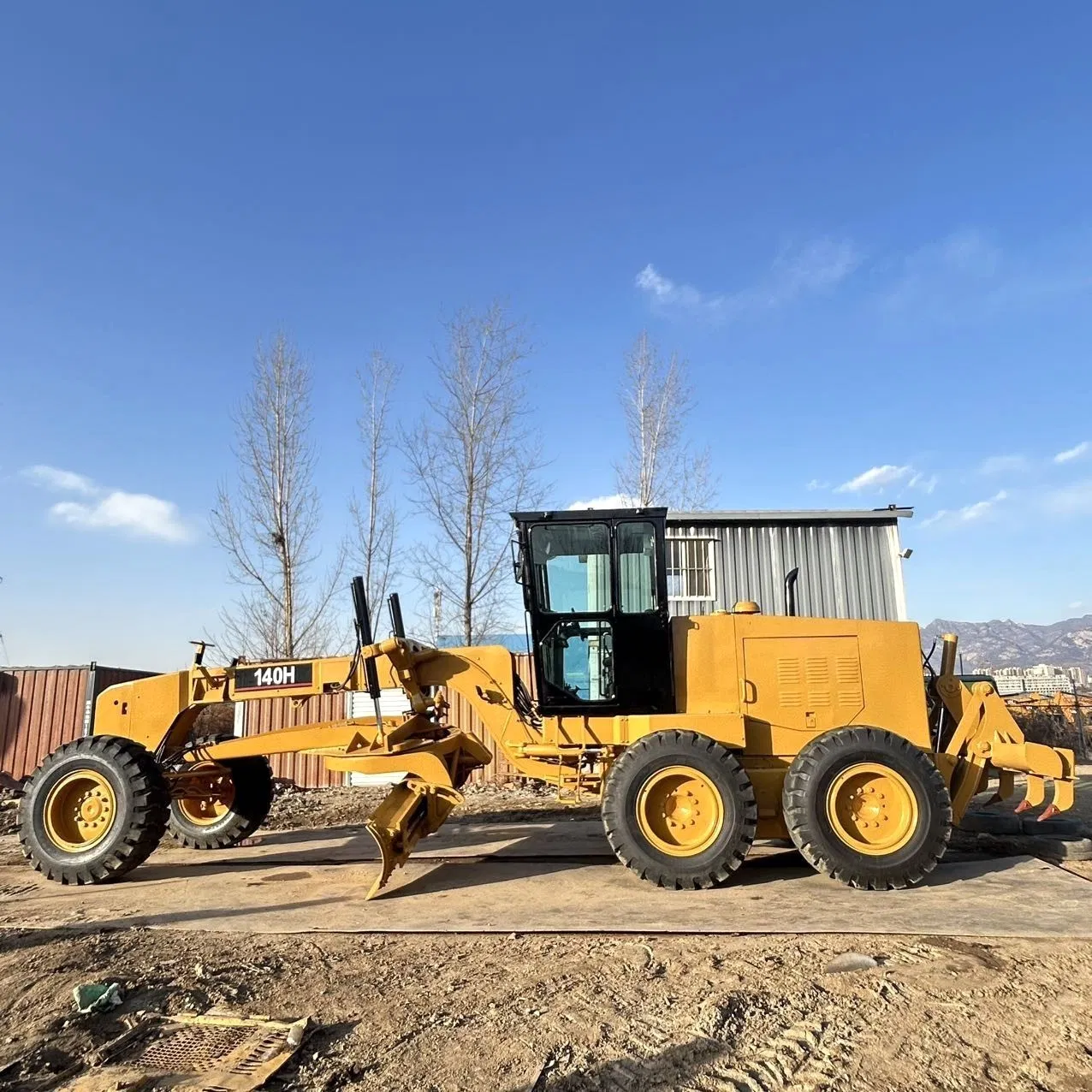 Cost-Effective Used 140h 140g 140K Series Motor Grader Secondhand Land Leveller 140 Construction Road Graders for Sale with Fast Shipment at a Cheap Price