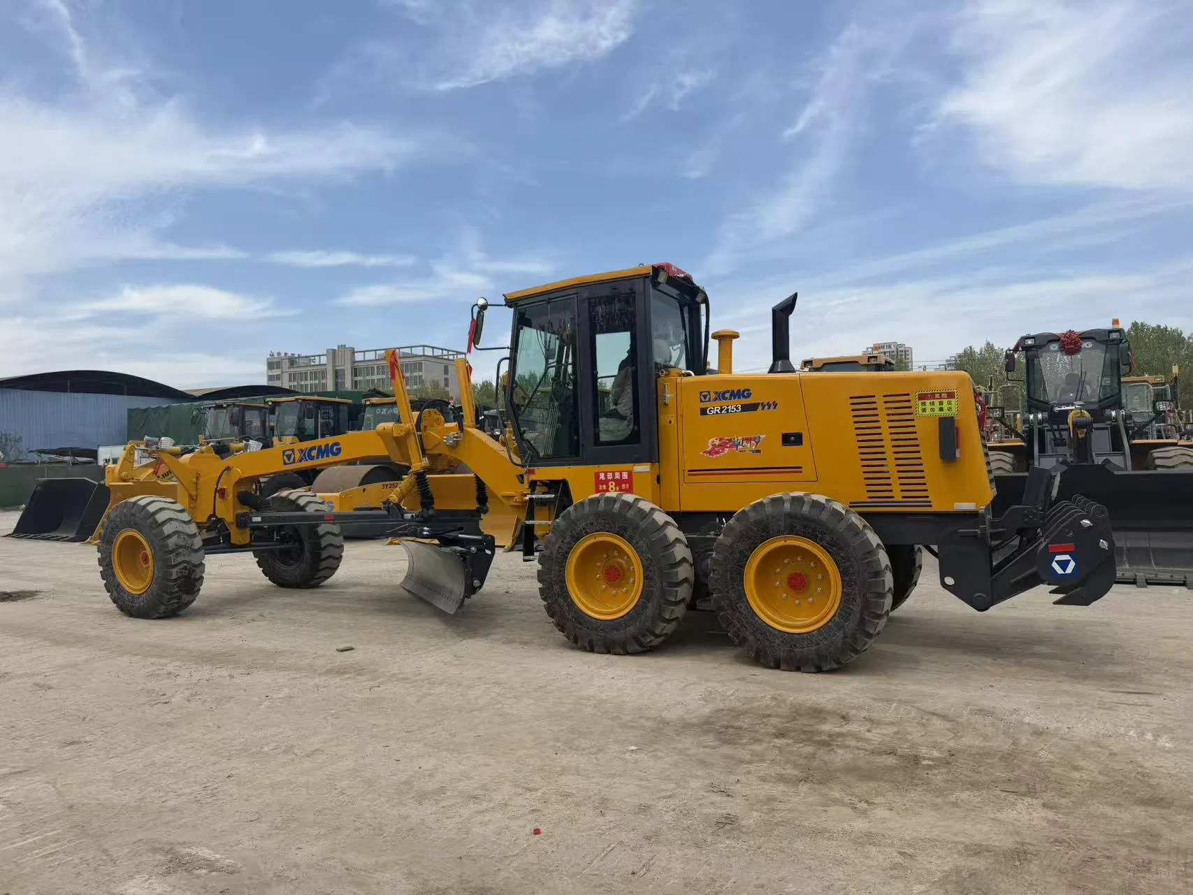 Used excavators, used bulldozers, used loaders, used construction equipment, used construction machinery, used excavation equipment, used forklifts, used crawler bulldozers, used wheel loaders