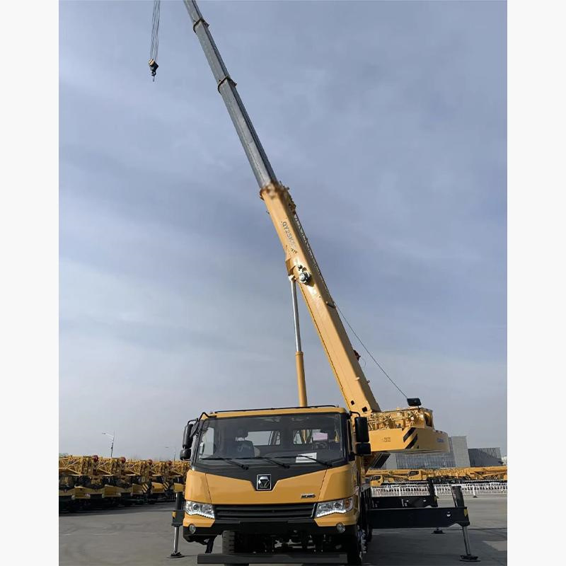 Used excavators, used bulldozers, used loaders, used construction equipment, used construction machinery, used excavation equipment, used forklifts, used crawler bulldozers, used wheel loaders