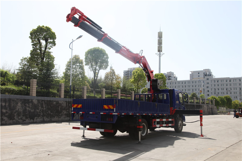 Used excavators, used bulldozers, used loaders, used construction equipment, used construction machinery, used excavation equipment, used forklifts, used crawler bulldozers, used wheel loaders