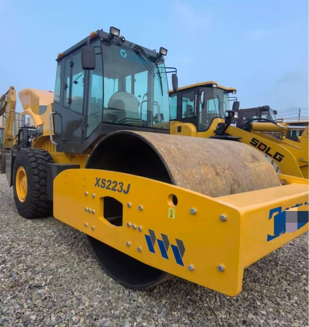 Used excavators, used bulldozers, used loaders, used construction equipment, used construction machinery, used excavation equipment, used forklifts, used crawler bulldozers, used wheel loaders