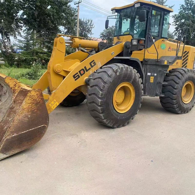 Used excavators, used bulldozers, used loaders, used construction equipment, used construction machinery, used excavation equipment, used forklifts, used crawler bulldozers, used wheel loaders