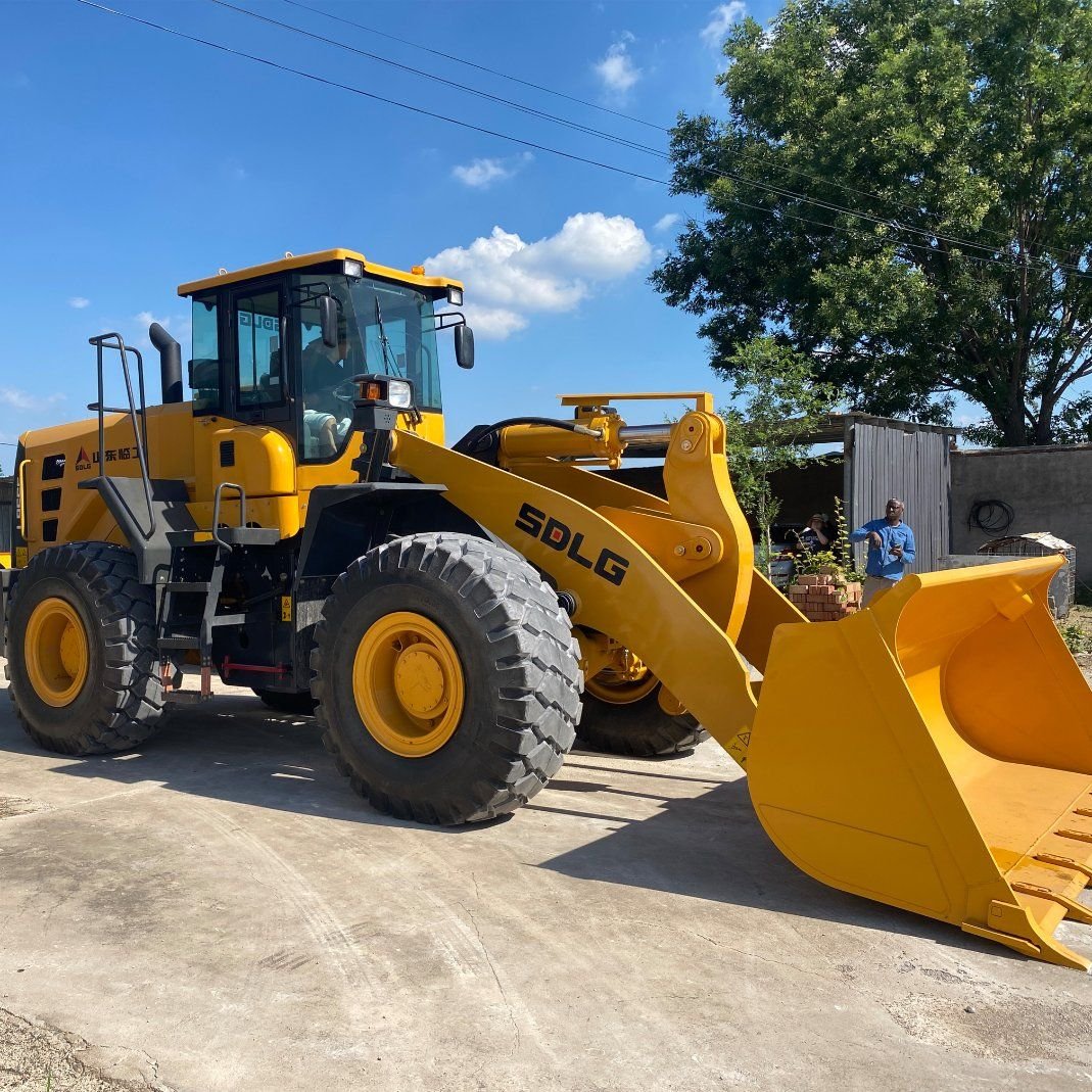 Used excavators, used bulldozers, used loaders, used construction equipment, used construction machinery, used excavation equipment, used forklifts, used crawler bulldozers, used wheel loaders