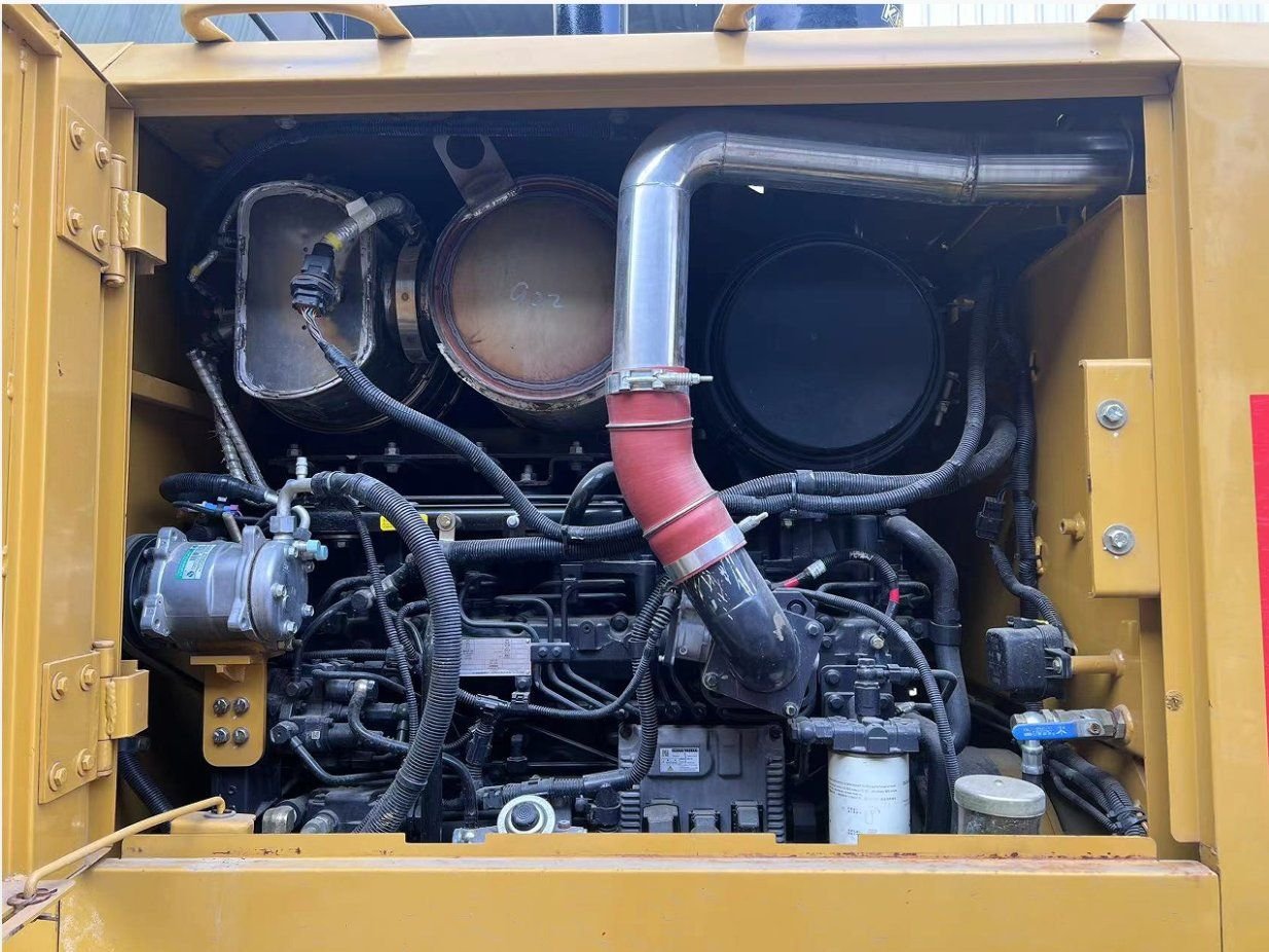 Used excavators, used bulldozers, used loaders, used construction equipment, used construction machinery, used excavation equipment, used forklifts, used crawler bulldozers, used wheel loaders
