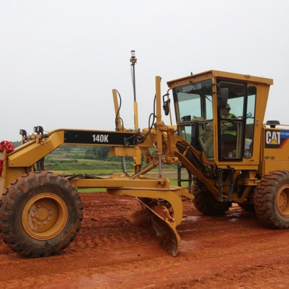 High Quality Efficient Featuring C7 Engine Motor Used 140K Grader for Road Construction-huaiyun machinery