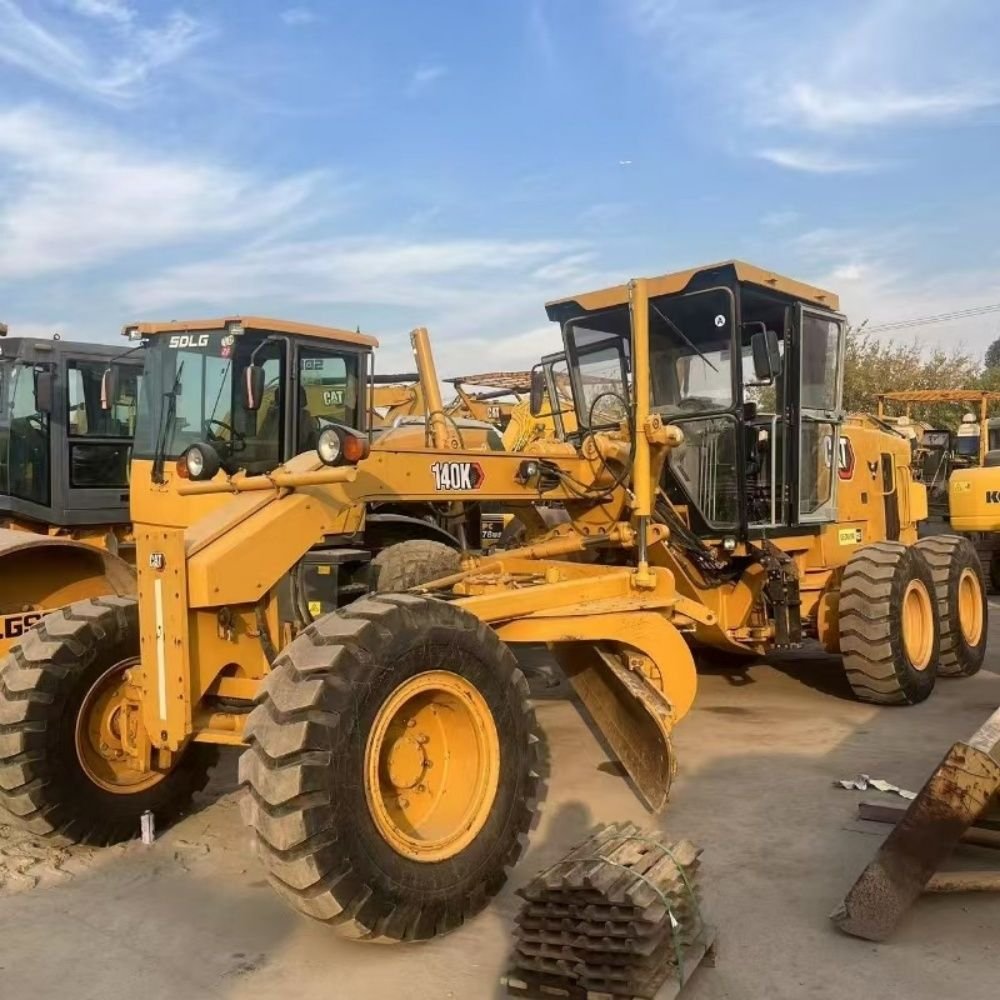Used excavators, used bulldozers, used loaders, used construction equipment, used construction machinery, used excavation equipment, used forklifts, used crawler bulldozers, used wheel loaders