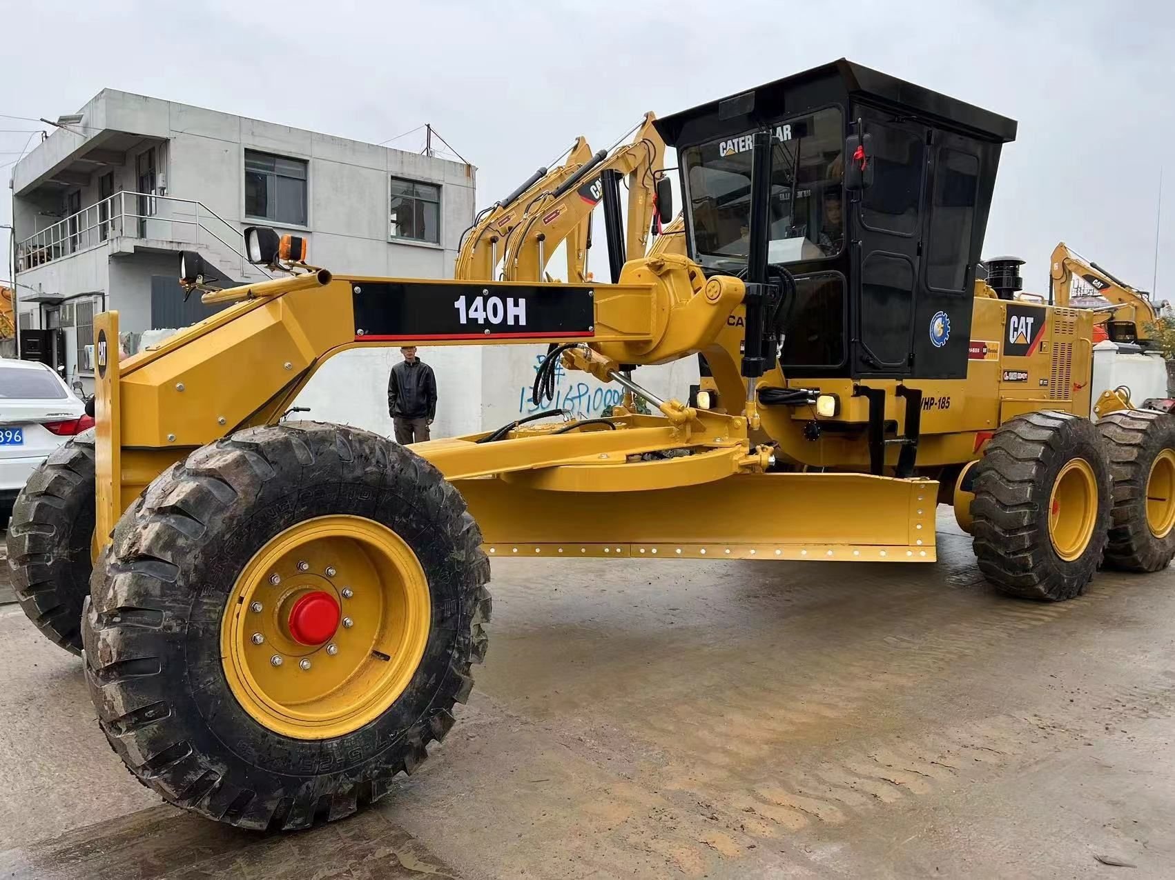 Used excavators, used bulldozers, used loaders, used construction equipment, used construction machinery, used excavation equipment, used forklifts, used crawler bulldozers, used wheel loaders