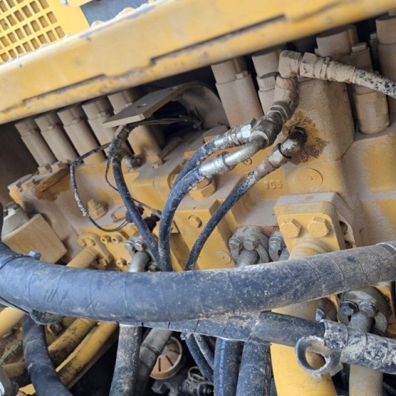 Used excavators, used bulldozers, used loaders, used construction equipment, used construction machinery, used excavation equipment, used forklifts, used crawler bulldozers, used wheel loaders