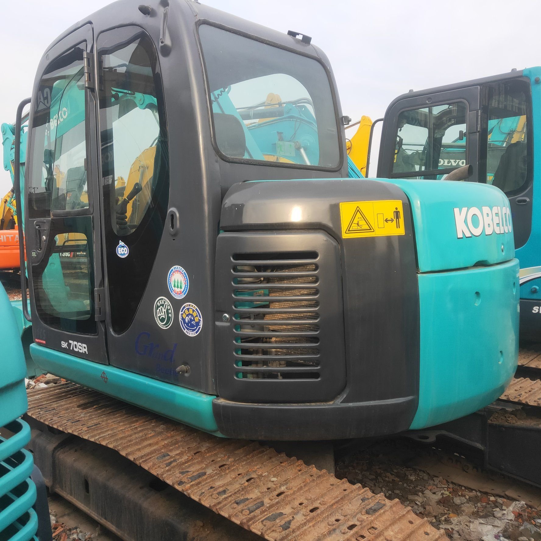Used excavators, used bulldozers, used loaders, used construction equipment, used construction machinery, used excavation equipment, used forklifts, used crawler bulldozers, used wheel loaders