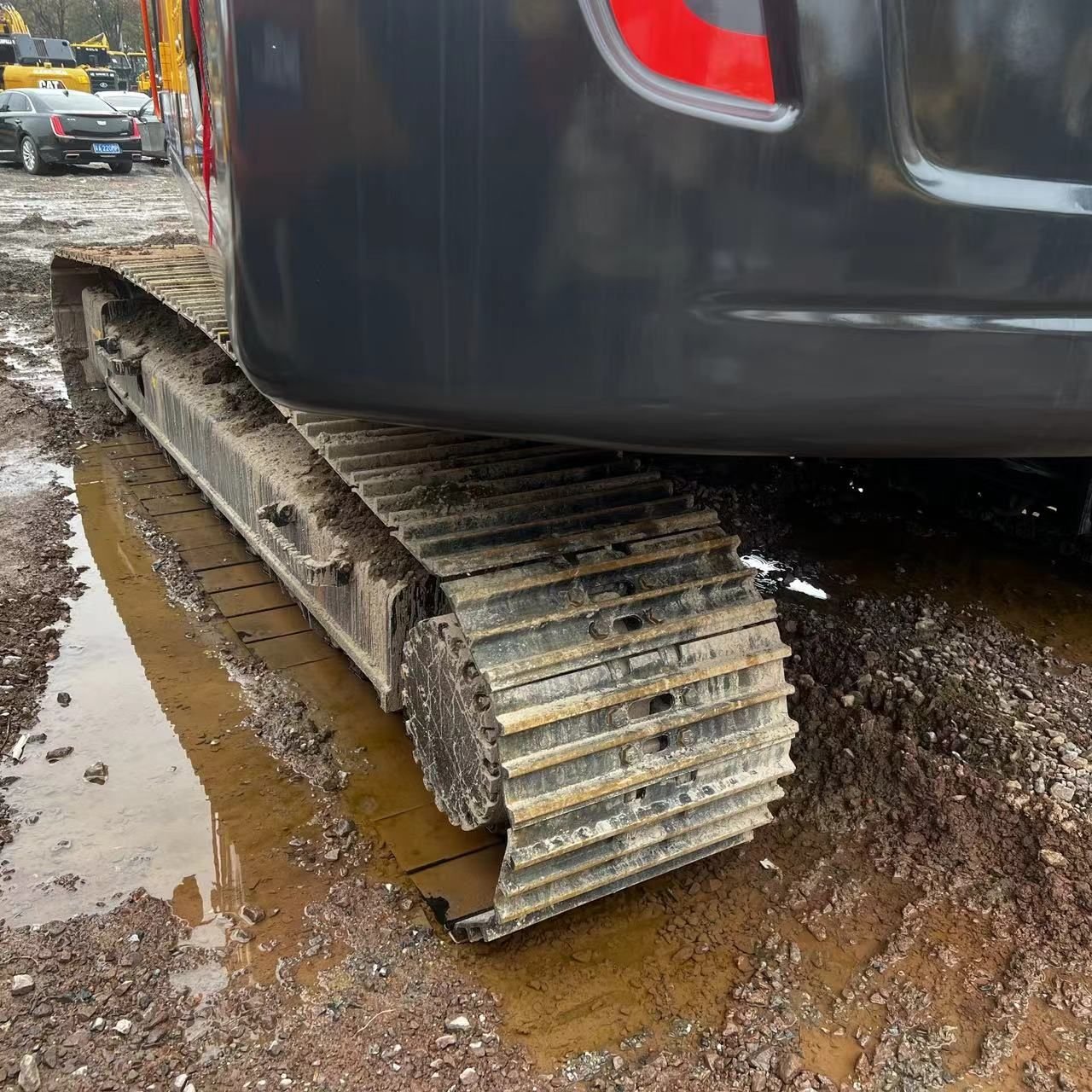 Used excavators, used bulldozers, used loaders, used construction equipment, used construction machinery, used excavation equipment, used forklifts, used crawler bulldozers, used wheel loaders