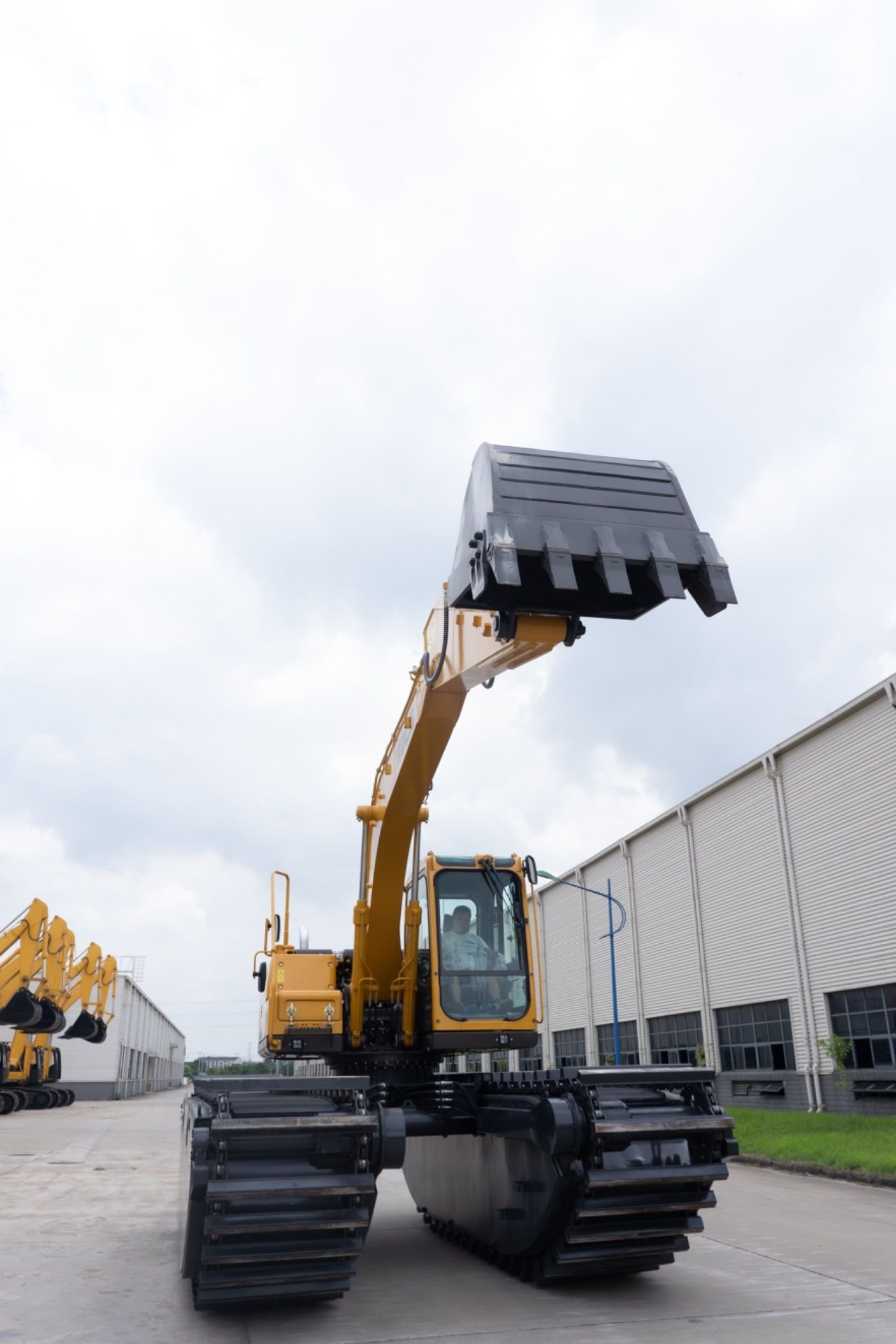 Used excavators, used bulldozers, used loaders, used construction equipment, used construction machinery, used excavation equipment, used forklifts, used crawler bulldozers, used wheel loaders