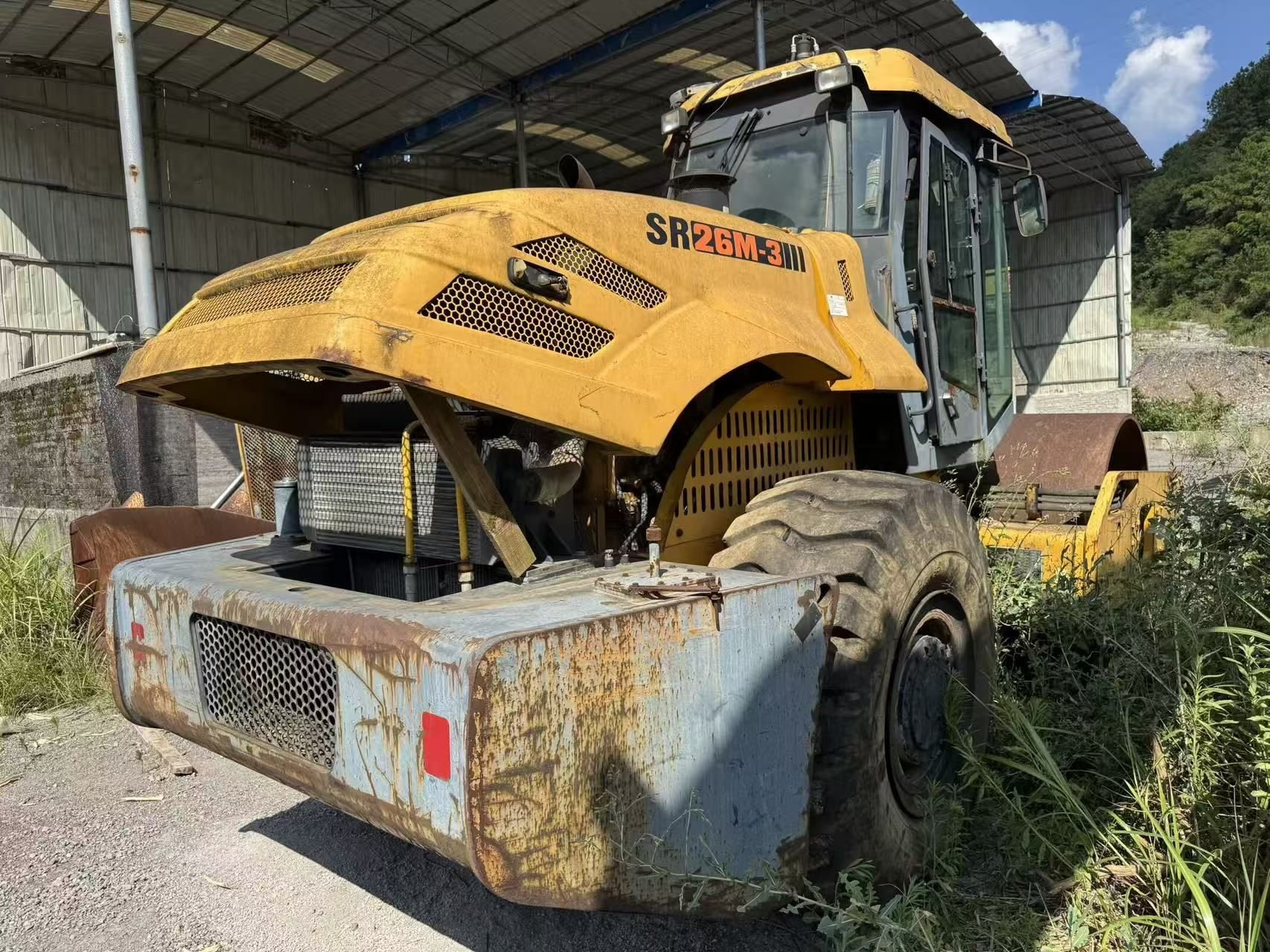 Used excavators, used bulldozers, used loaders, used construction equipment, used construction machinery, used excavation equipment, used forklifts, used crawler bulldozers, used wheel loaders