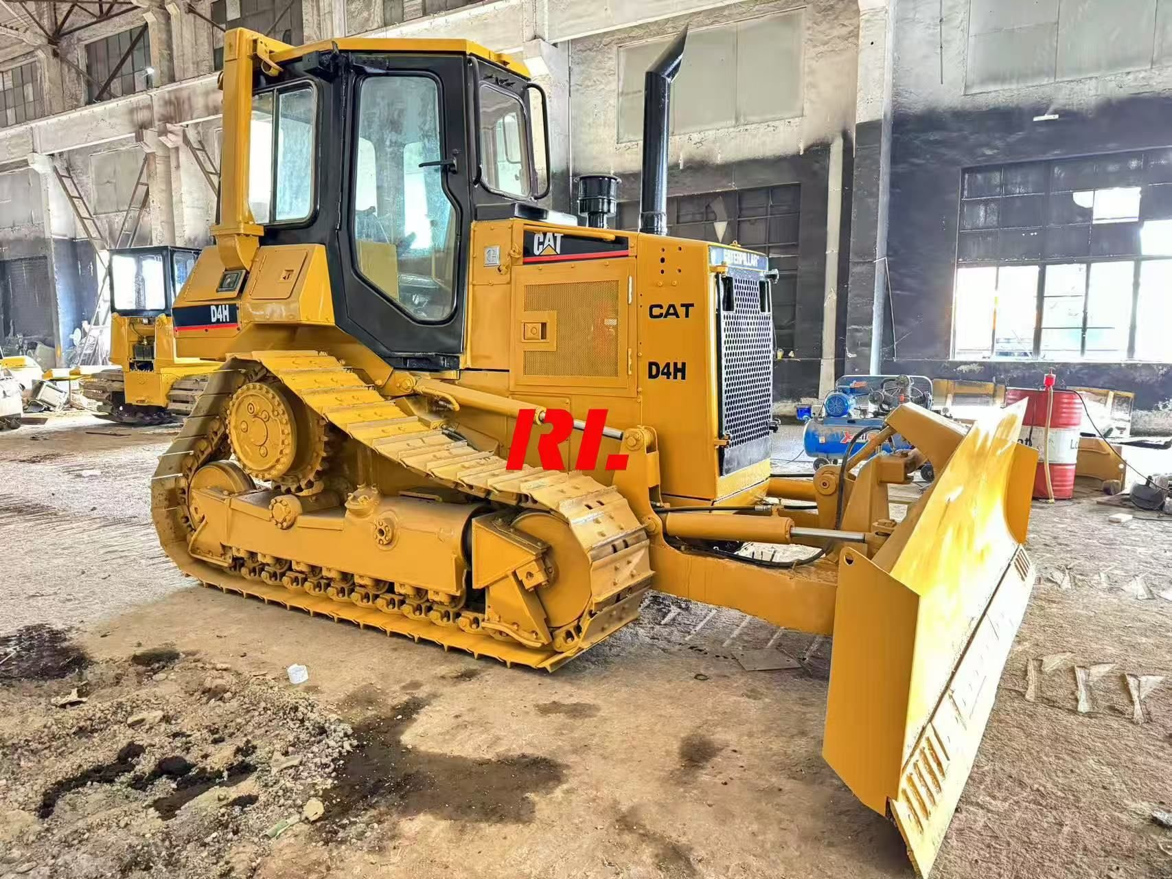 Used excavators, used bulldozers, used loaders, used construction equipment, used construction machinery, used excavation equipment, used forklifts, used crawler bulldozers, used wheel loaders
