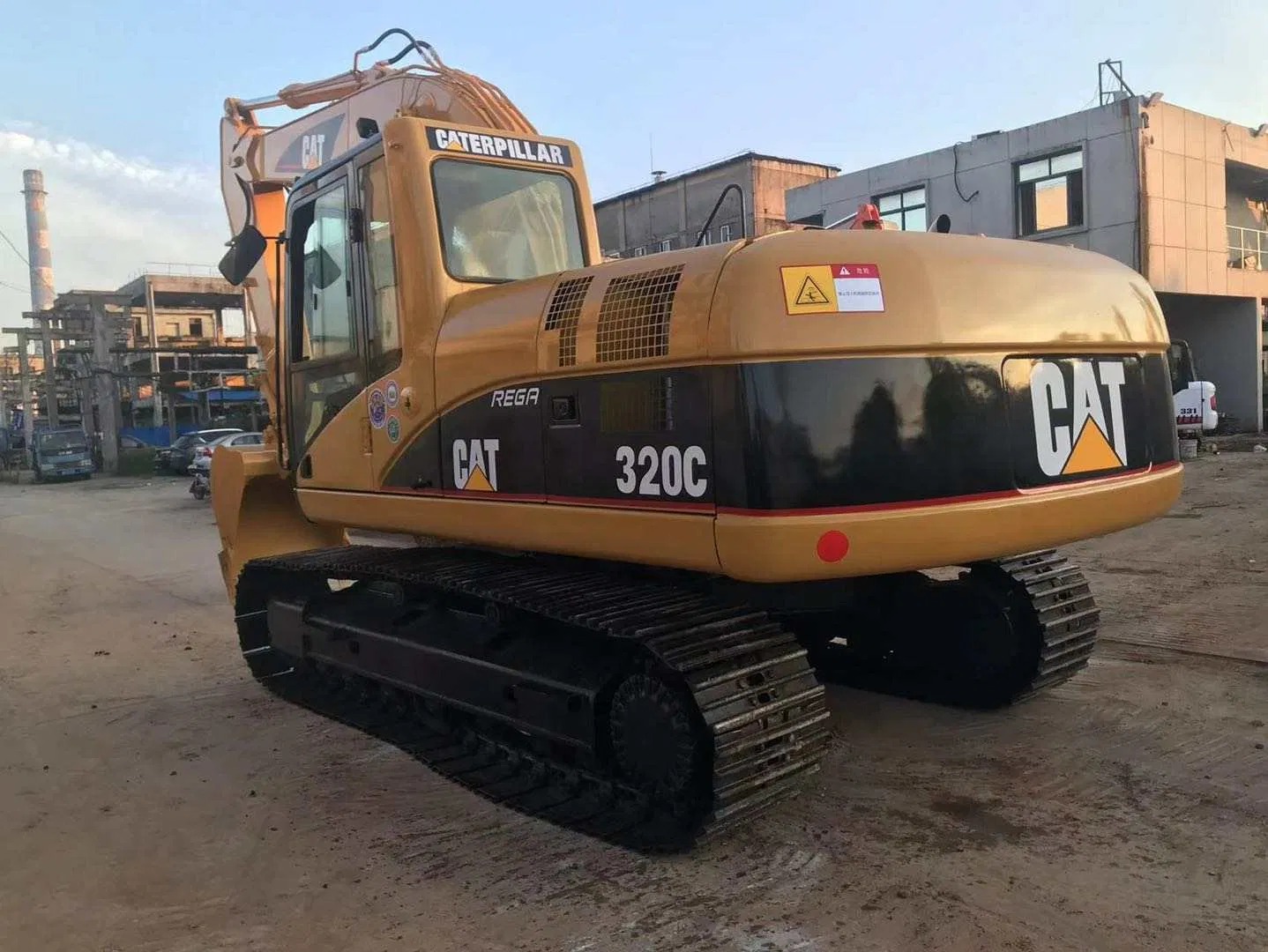 Used excavators, used bulldozers, used loaders, used construction equipment, used construction machinery, used excavation equipment, used forklifts, used crawler bulldozers, used wheel loaders