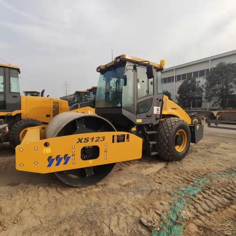 Cheap Used Vibratory Compactor 14ton 12ton Road Roller Xs123