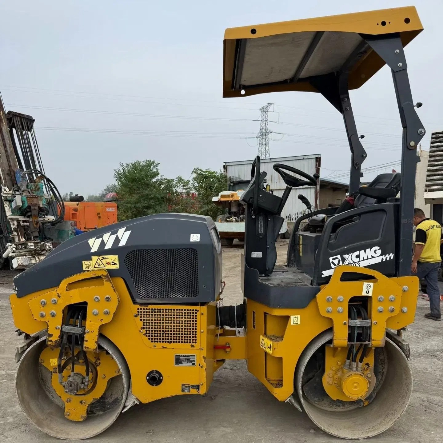 High Efficiency Asphalt Compaction Used Road Roller