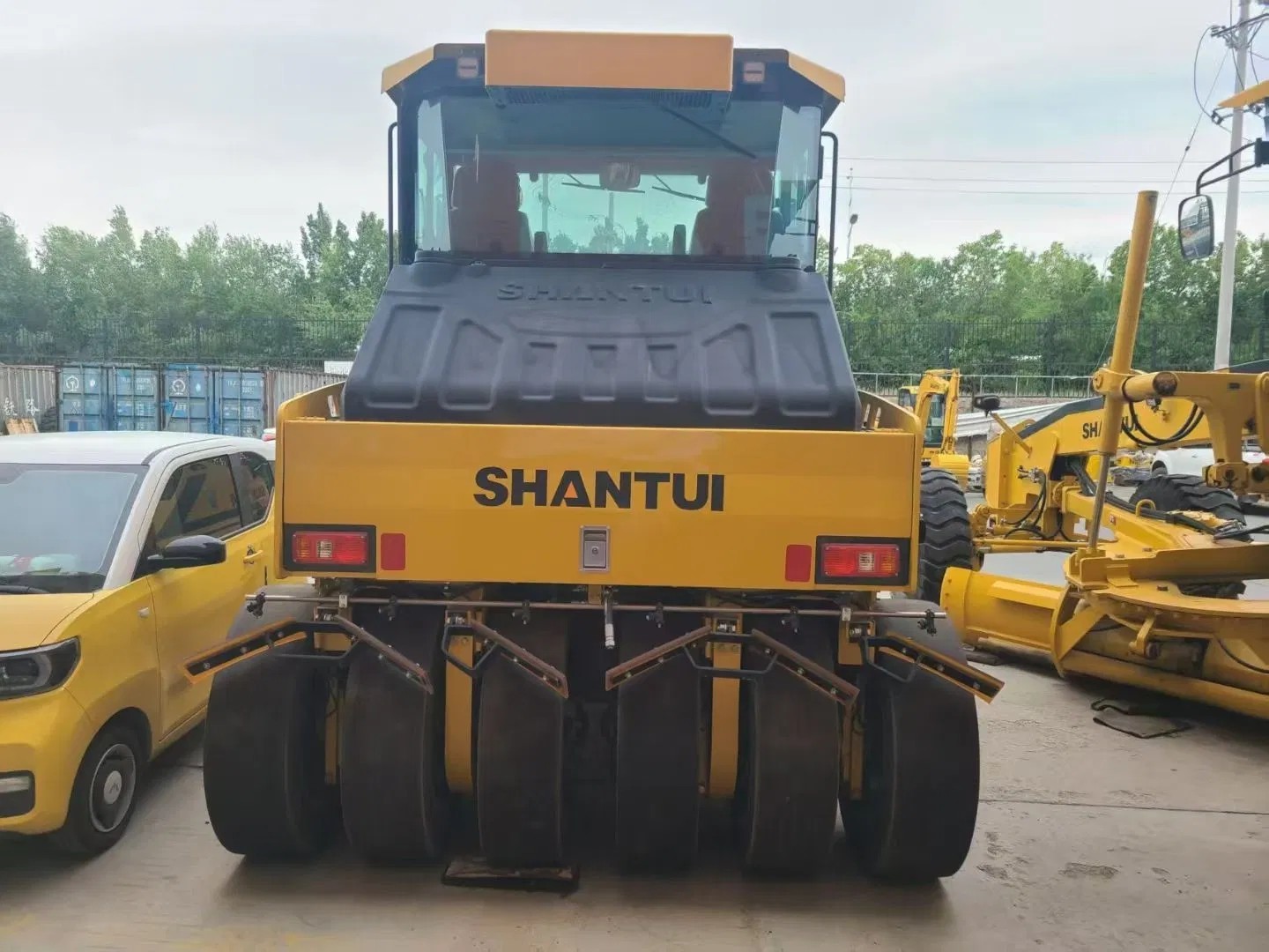 Used excavators, used bulldozers, used loaders, used construction equipment, used construction machinery, used excavation equipment, used forklifts, used crawler bulldozers, used wheel loaders